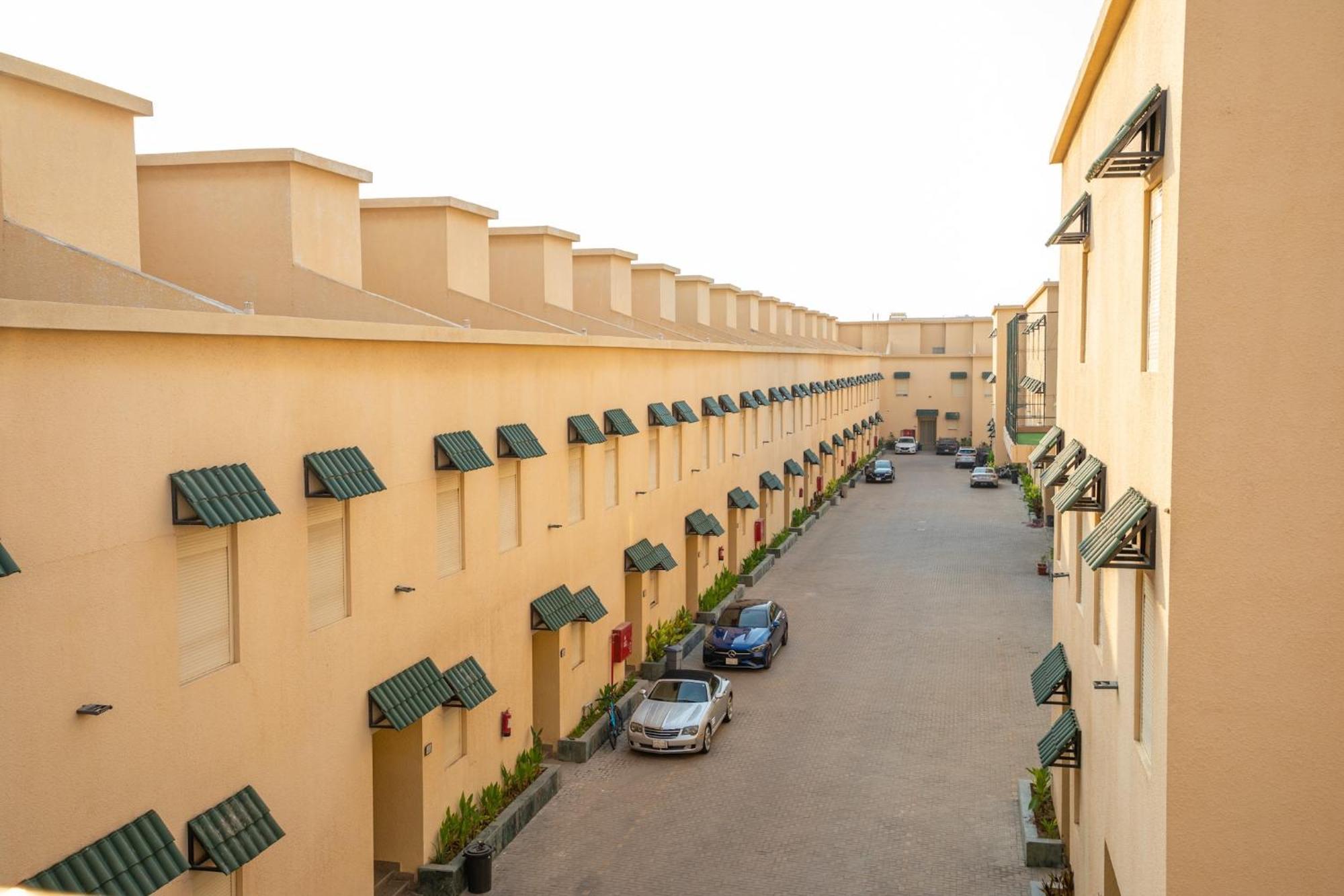 Suite 777 Jeddah Exterior photo